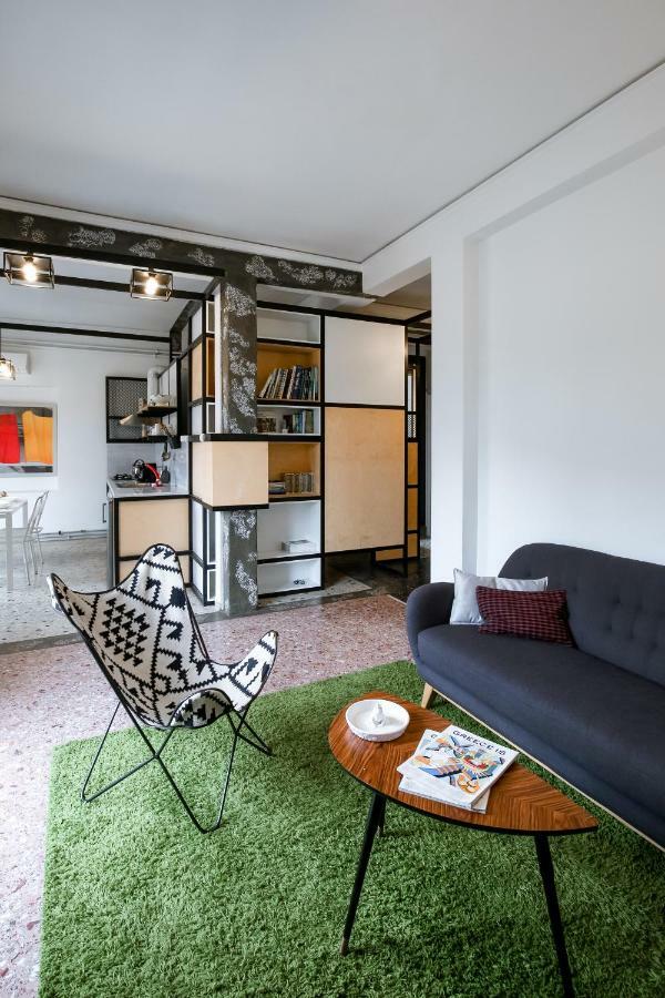 Semedaki, A Modern Appartment In The Centre Of History 아테네 외부 사진