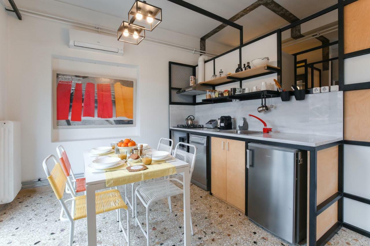 Semedaki, A Modern Appartment In The Centre Of History 아테네 외부 사진