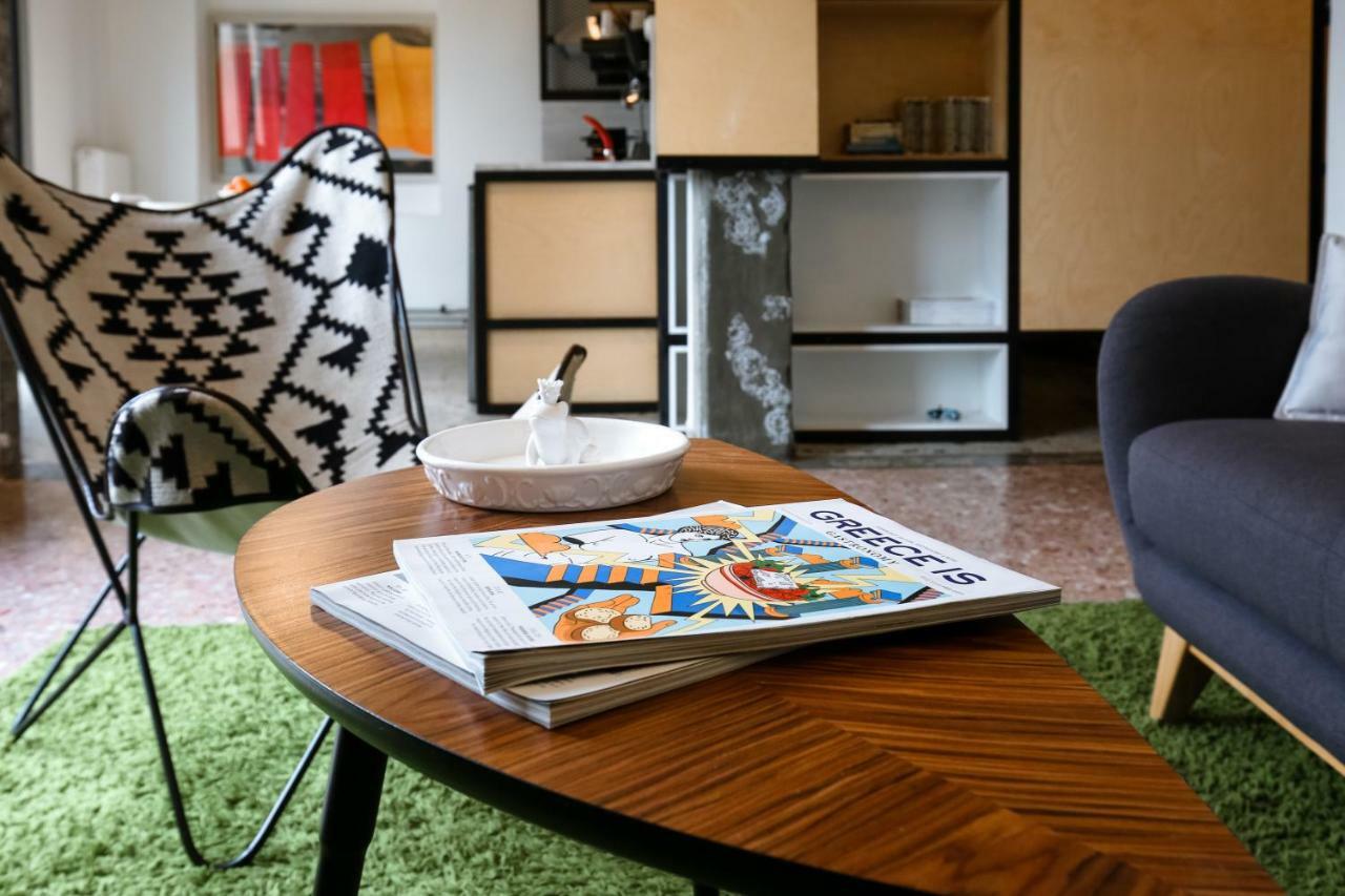 Semedaki, A Modern Appartment In The Centre Of History 아테네 외부 사진